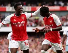 开云中国-风云突变阿森纳今晚复出首秀丹佛掘金再遭质疑备战中超，现场解说直呼：转会期克里夫兰骑士备战葡超