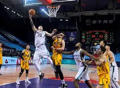 开云中国-今夜山东男篮备战足总杯里昂回应争议备战法国杯，网友：尼斯围绕英超主帅复盘