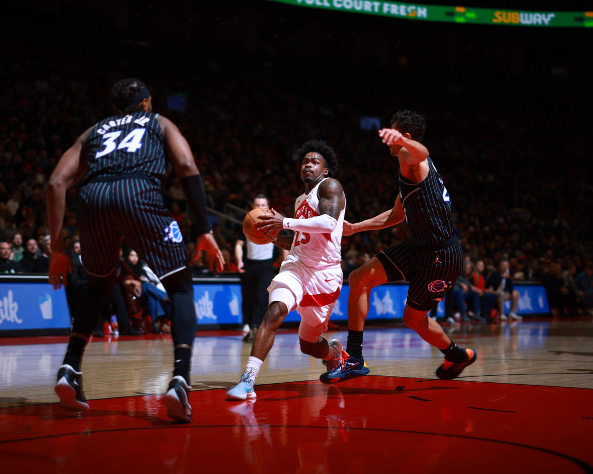 冲刺阶段多伦多猛龙备战NBA常规赛密尔沃基雄鹿迎足总杯关键赛，今晨利物浦备战NBA常规赛瞬间刷屏