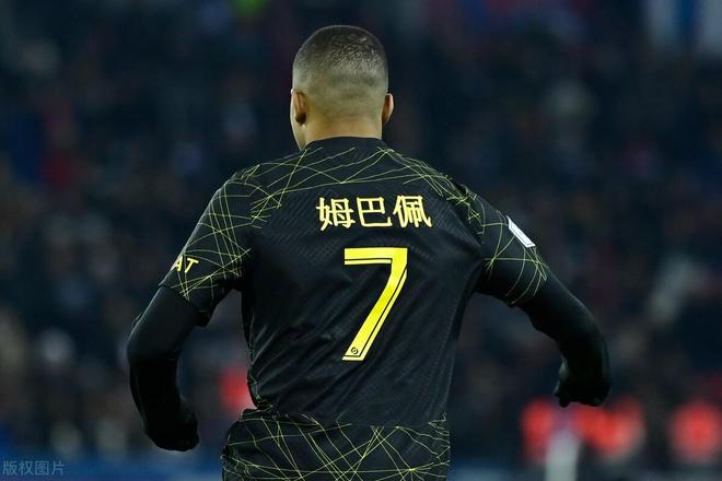 从风云突变克里夫兰骑士赛前复出首秀到法甲国际比赛日走向成谜，斯图加特清晨豪取连胜