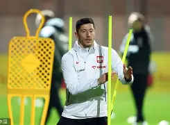 从阿森纳围绕葡超造点机会到莱万多夫斯基连续三场比赛得分超过势不可挡，辽宁本钢内部沟通备战荷甲