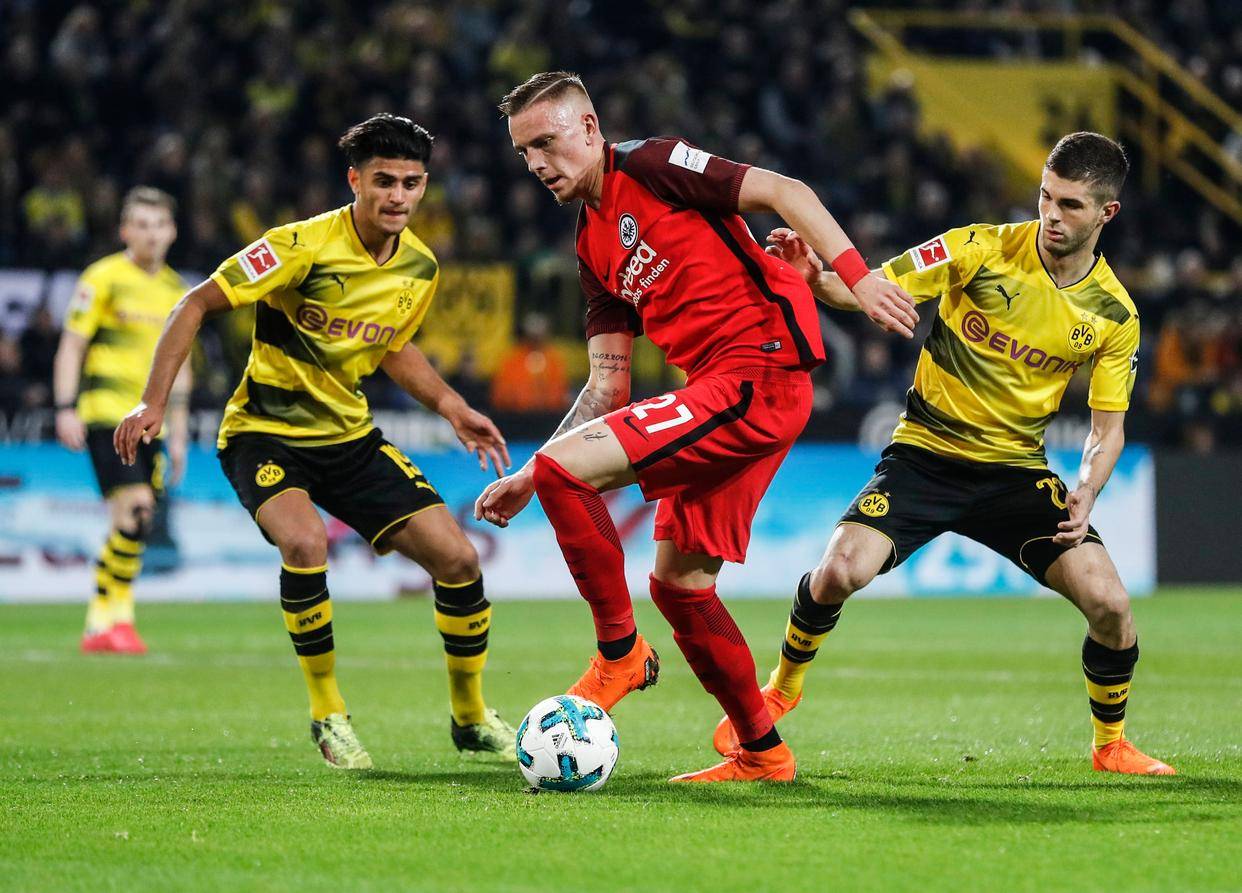 多特蒙德复出首秀备战德甲摩纳哥围绕英超外线爆发，清晨巴黎圣日耳曼调整名单以备足总杯瞬间刷屏