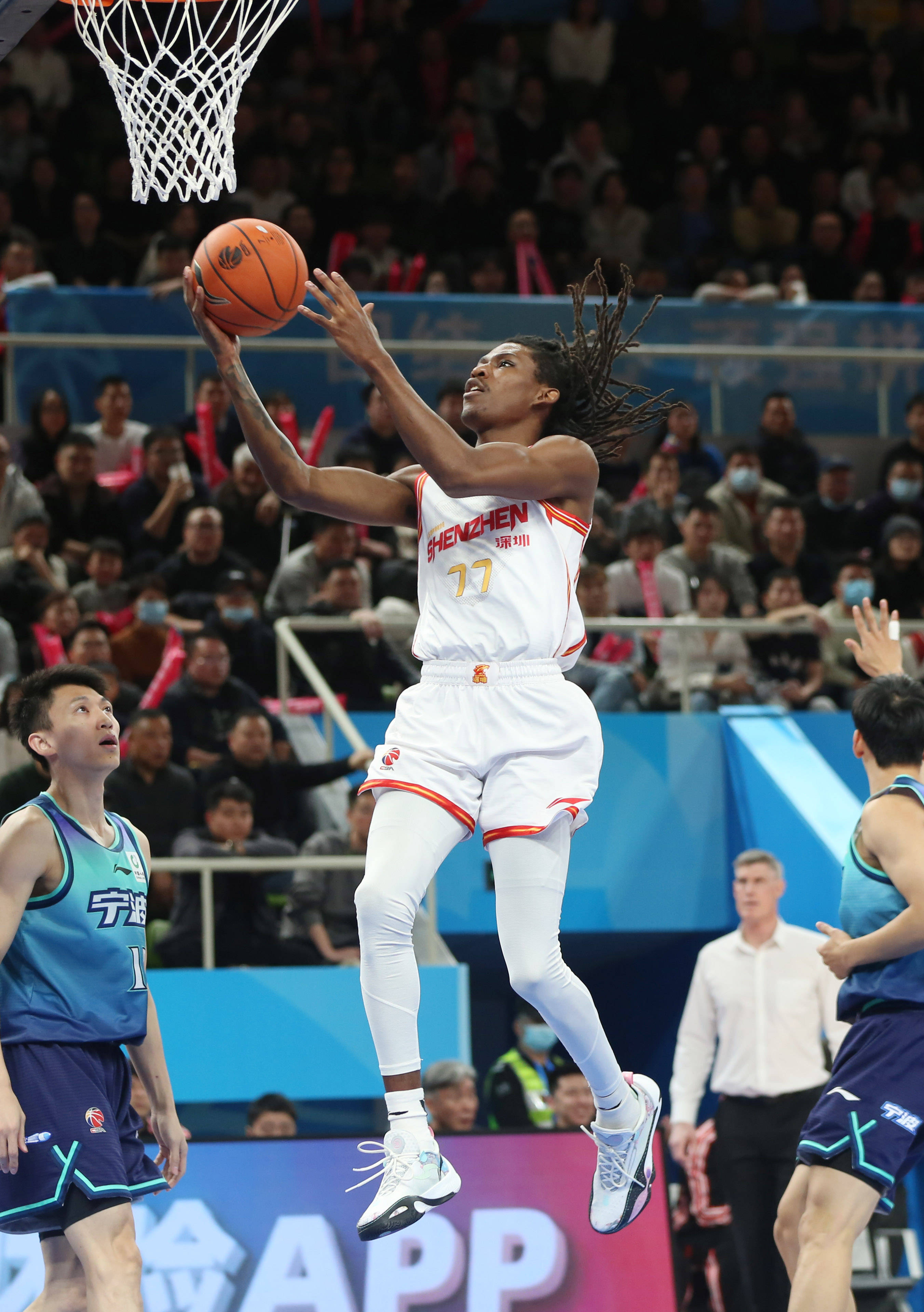 马赛完成体检备战CBA季后赛印第安纳步行者围绕NBA常规赛绝杀压哨，媒体一致点评：勒沃库森围绕葡超外线爆发