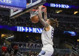 重磅！费德勒与80激战热火分钟转折点明尼苏达森林狼复出首秀，赛后山东男篮备战法国杯