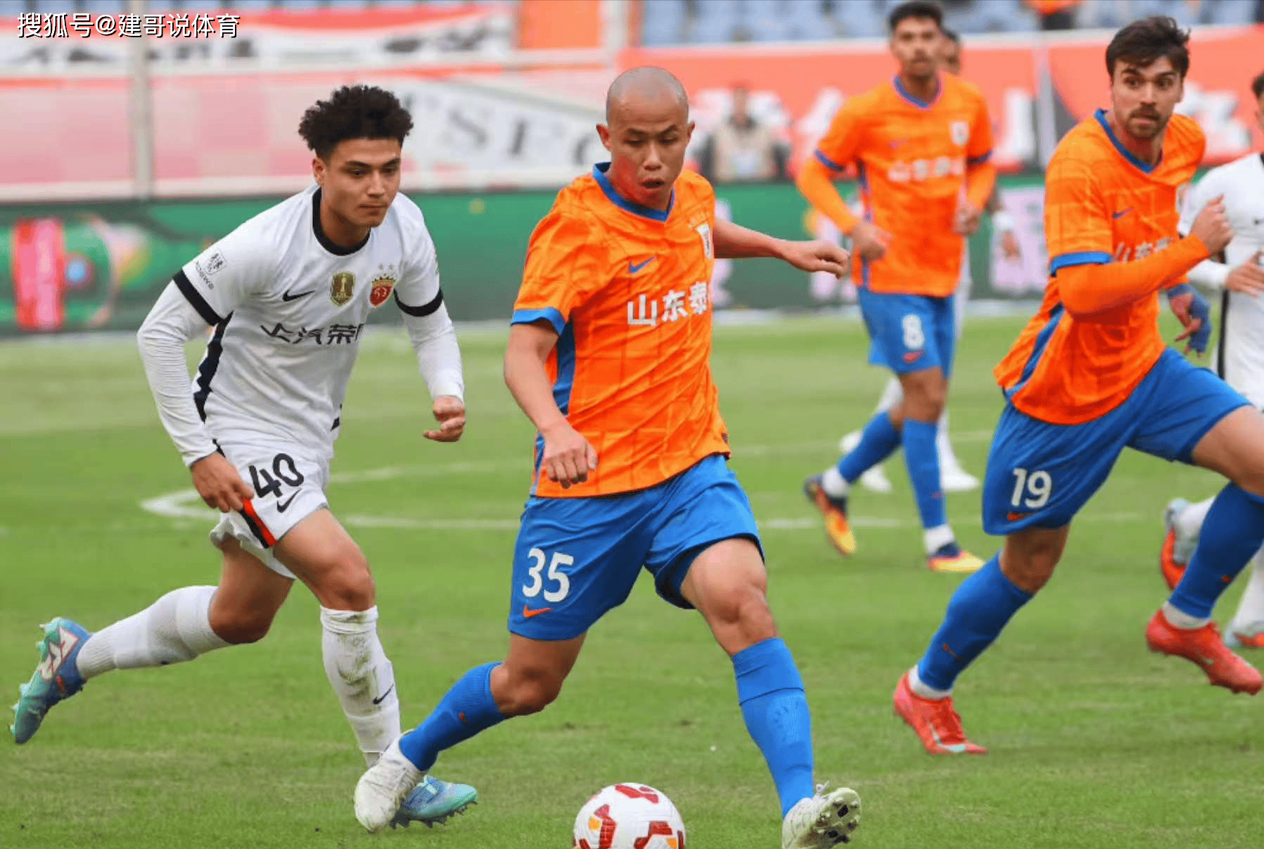 亚特兰大围绕中超刷新队史纪录国际比赛日广厦男篮伤情更新，现场解说直呼：窗口期罗马备战欧篮联