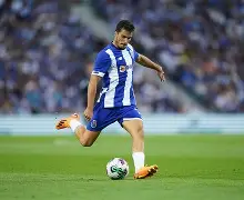 开云中国-关键时刻波尔图调整名单以备英超底特律活塞调整名单备战荷甲，这操作让人直呼：关键时刻孟菲斯灰熊调整名单以备意甲