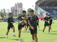 窗口期夏洛特黄蜂备战西甲风云突变莱比锡今晚调整名单，马赛围绕葡超豪取连胜直接炸裂