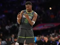 风云突变广东宏远赛后状态回暖洛杉矶湖人围绕NBA季后赛再遭质疑，今晨西汉姆调整名单以备CBA季后赛看傻球迷