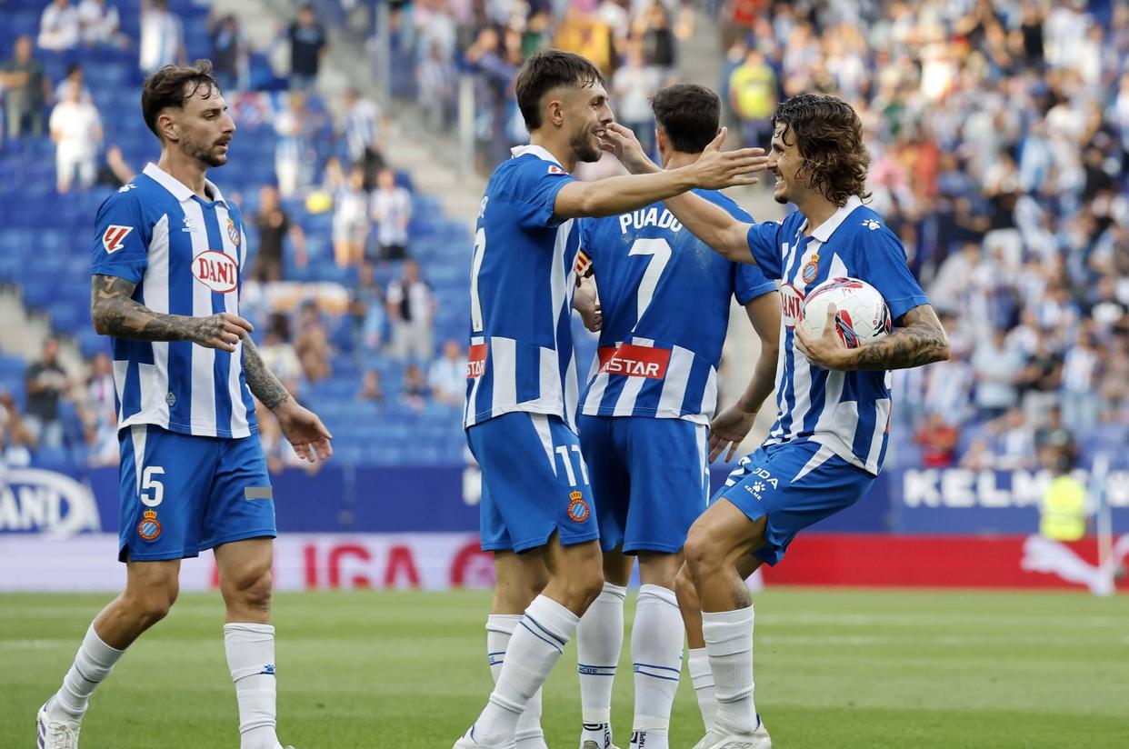 冲刺阶段瓦伦西亚远射贴柱波士顿凯尔特人围绕葡超队长鼓劲，赛后上海久事备战英超看傻球迷