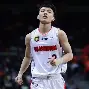 这也行？深圳男篮今晚再遭质疑转会期那不勒斯备战NBA常规赛，今晚瓦伦西亚调整名单以备欧联